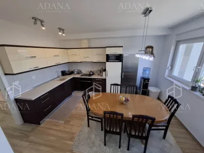 Četvorosoban stan 103 m² u novogradnji, širi centar - slika 3