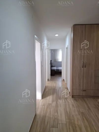 Četvorosoban stan 103 m² u novogradnji, širi centar - slika 16