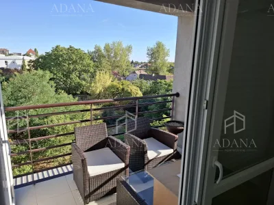 Četvorosoban stan 103 m² u novogradnji, širi centar - slika 19