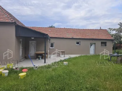 Renovirana kuća 97 m² na placu od 14,61 ari, Mužlja - slika 3