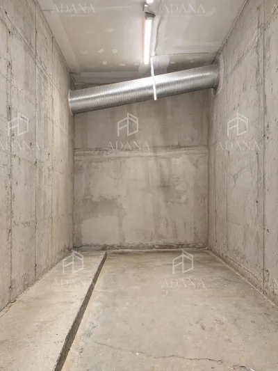 Industrijski objekat 185 m² + sprat, spreman za proizvodnju - slika 5