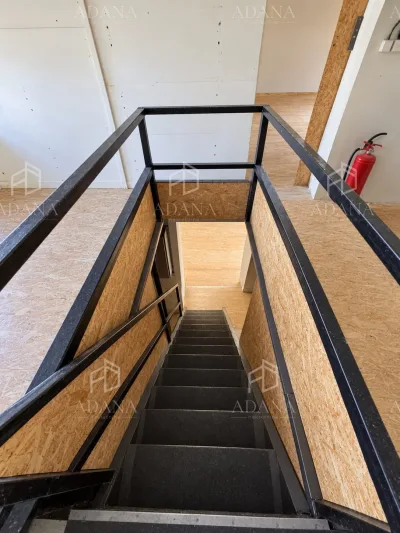 Industrijski objekat 185 m² + sprat, spreman za proizvodnju - slika 19
